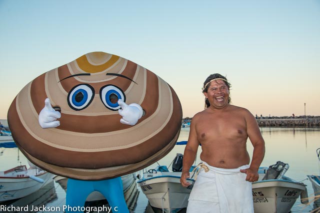 First Annual Chocolate Clam Festival in Loreto. Senor chocolate clam from Eco Alianza and Aaron the master clam diver and preparer of traditional Almejas Tatamades
