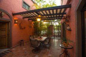2 bedroom 2 bath home in a private garden oasis!