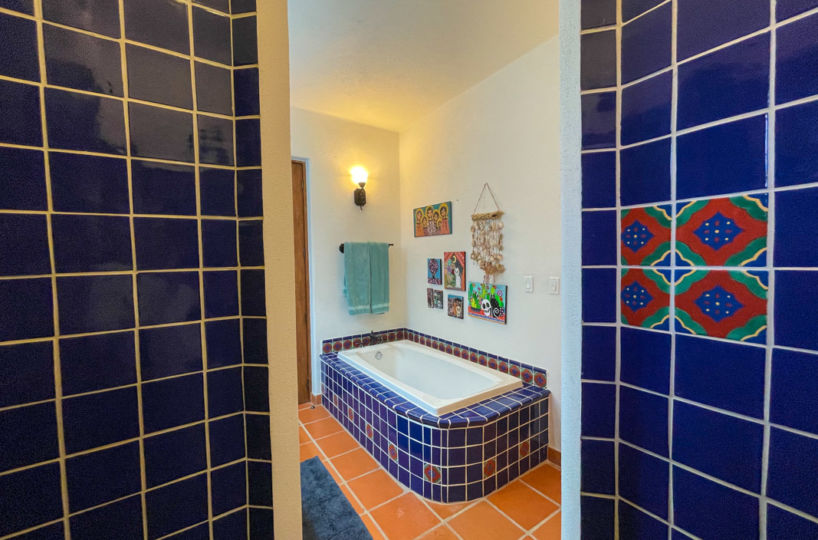 One bedroom casa in Loreto bay great mountain views from terrace: Bathroom talavera tile shower