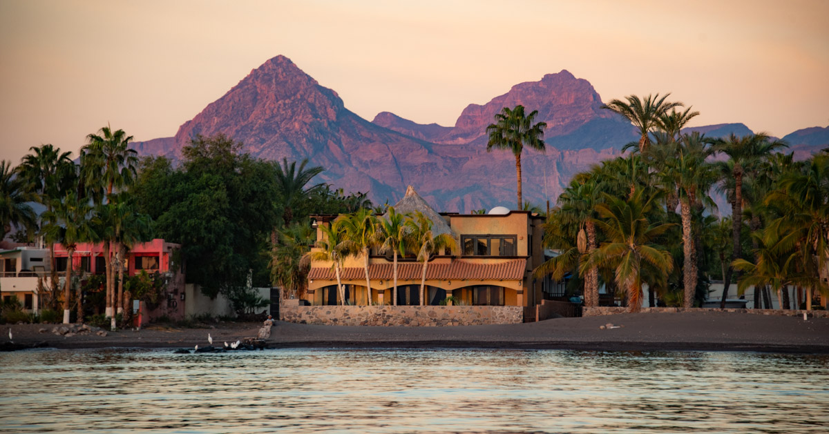 One of a Kind Colonial Home With Pool & Casita in Loreto: Casa la playa at sunrise
