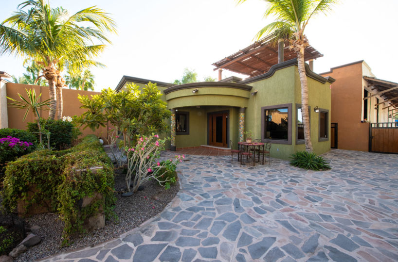 One of a Kind Colonial Home With Pool & Casita in Loreto: Casita wide view