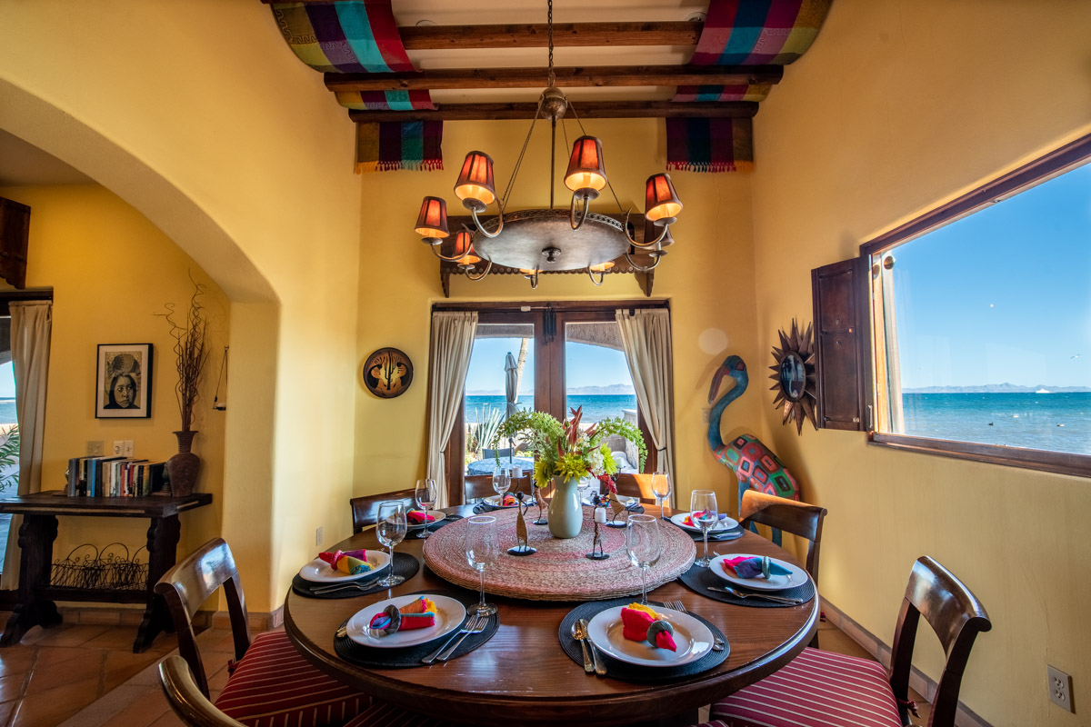 One of a Kind Colonial Home With Pool & Casita in Loreto: Dining table with a view