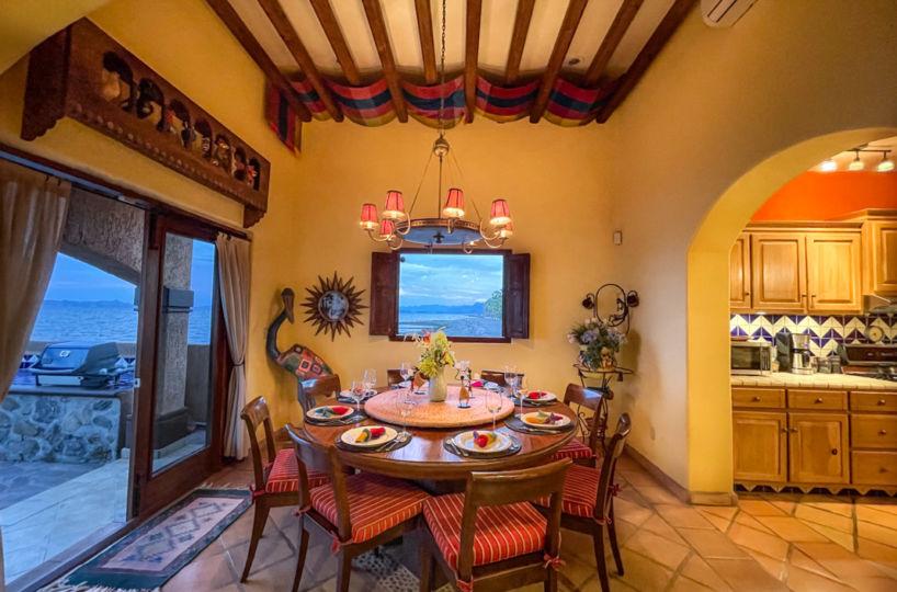One of a Kind Colonial Home With Pool & Casita in Loreto: dining and kitchen