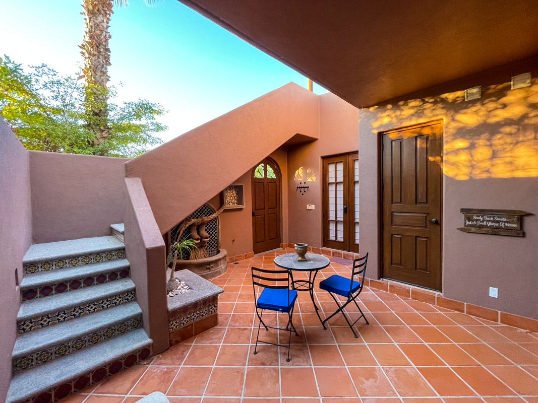One bedroom casa in Loreto bay great mountain views from terrace: interior courtyard stairs