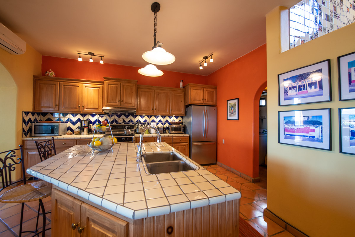 One of a Kind Colonial Home With Pool & Casita in Loreto: kitchen island
