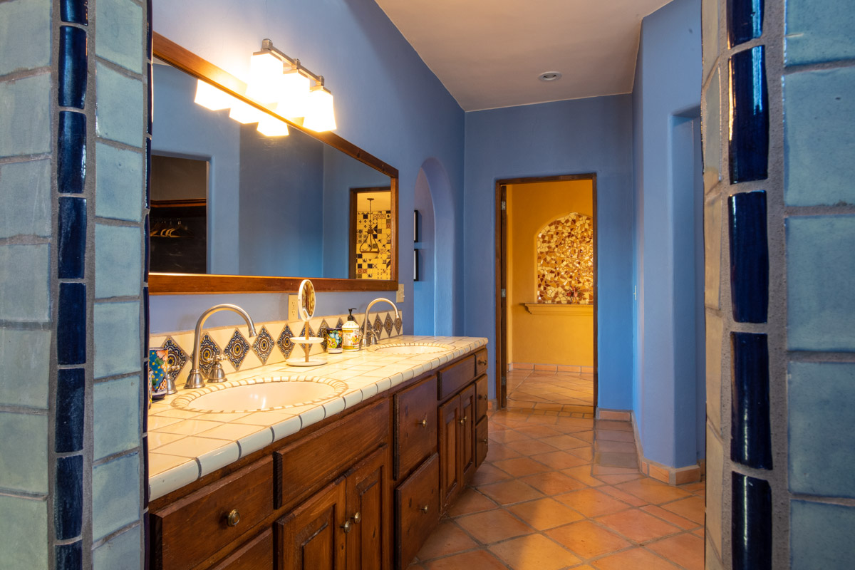 One of a Kind Colonial Home With Pool & Casita in: primary bath