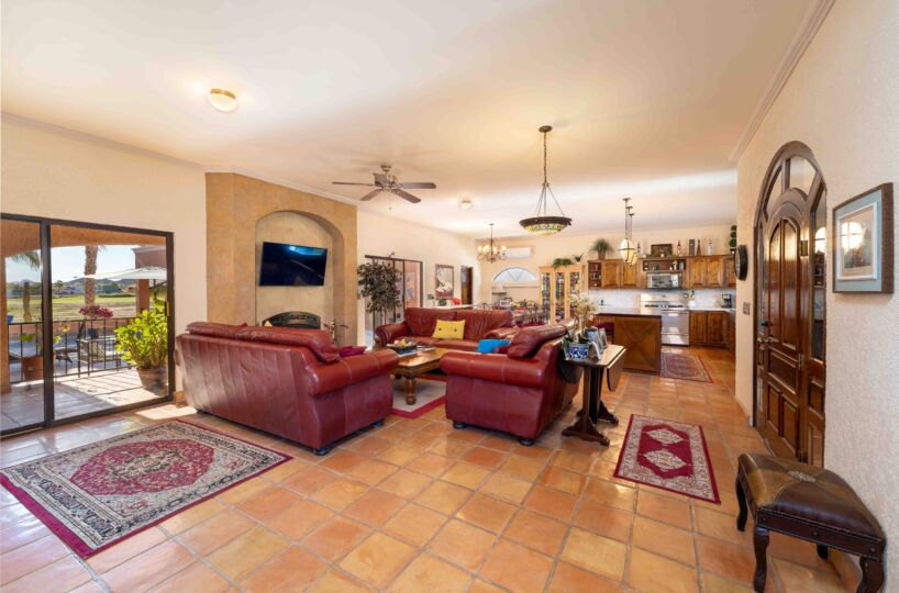 Casa Família – A Luxurious 5 Bedroom Coastal Retreat On The Golf Course In Nopolo, Loreto