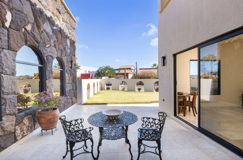 New Luxury Home With Garage And Private Pool In Nopolo, Loreto Bay