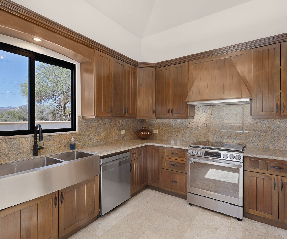 New Luxury Home With Garage And Private Pool In Nopolo, Loreto Bay