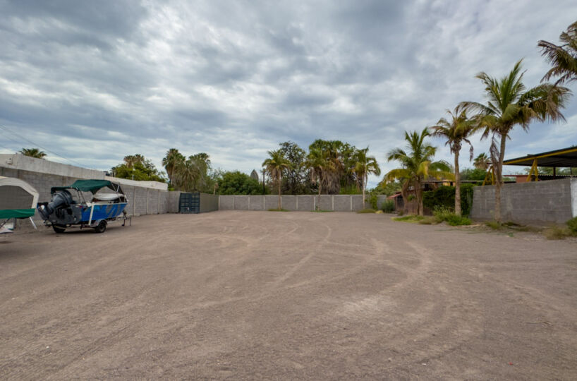 Prime Development Lot in the Heart of historic Loreto, Baja California Sur. Mision Loreto Properties. Mex 044 613 116 6827 ~ USA 530-786-4395