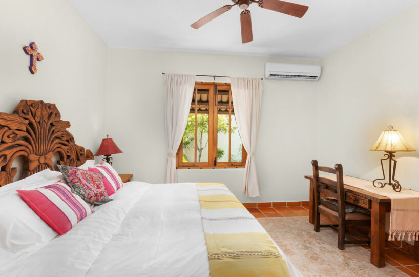 Casa Turquesa At Fn 117: Mision Loreto Properties. Call Today! Mexican Cell 044 613 116 6827 ~ USA cell 530-786-4395