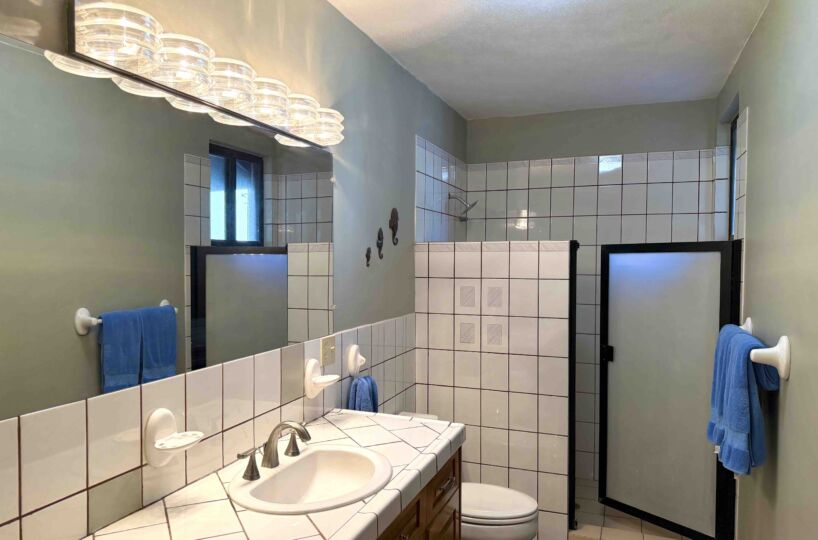 Historic Loreto Home on Rosenda Robles 4BR 5BA Mision Loreto Properties. Call Today! Mexican Cell 044 613 116 6827 ~ USA cell 530-786-4395