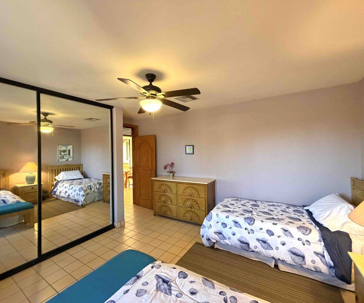 Historic Loreto Home on Rosenda Robles 4BR 5BA Mision Loreto Properties. Call Today! Mexican Cell 044 613 116 6827 ~ USA cell 530-786-4395