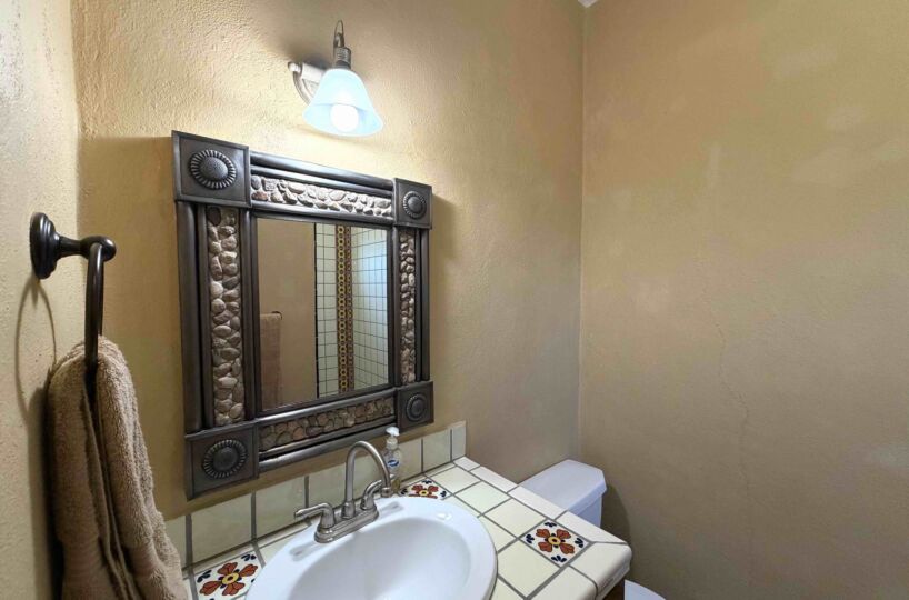 Historic Loreto Home on Rosenda Robles 4BR 5BA Mision Loreto Properties. Call Today! Mexican Cell 044 613 116 6827 ~ USA cell 530-786-4395