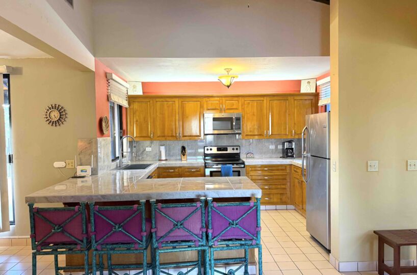 Historic Loreto Home on Rosenda Robles 4BR 5BA Mision Loreto Properties. Call Today! Mexican Cell 044 613 116 6827 ~ USA cell 530-786-4395