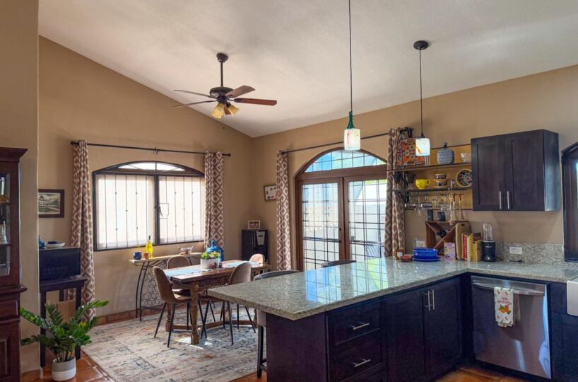 Mision Loreto Properties. Call Today! Mexican Cell 044 613 116 6827 ~ USA cell 530-786-4395