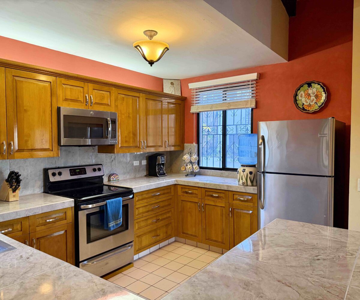 Historic Loreto Home on Rosenda Robles 4BR 5BA Mision Loreto Properties. Call Today! Mexican Cell 044 613 116 6827 ~ USA cell 530-786-4395