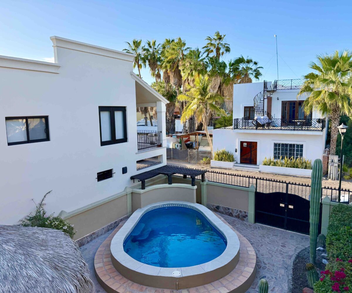 Historic Loreto Home on Rosenda Robles 4BR 5BA Mision Loreto Properties. Call Today! Mexican Cell 044 613 116 6827 ~ USA cell 530-786-4395