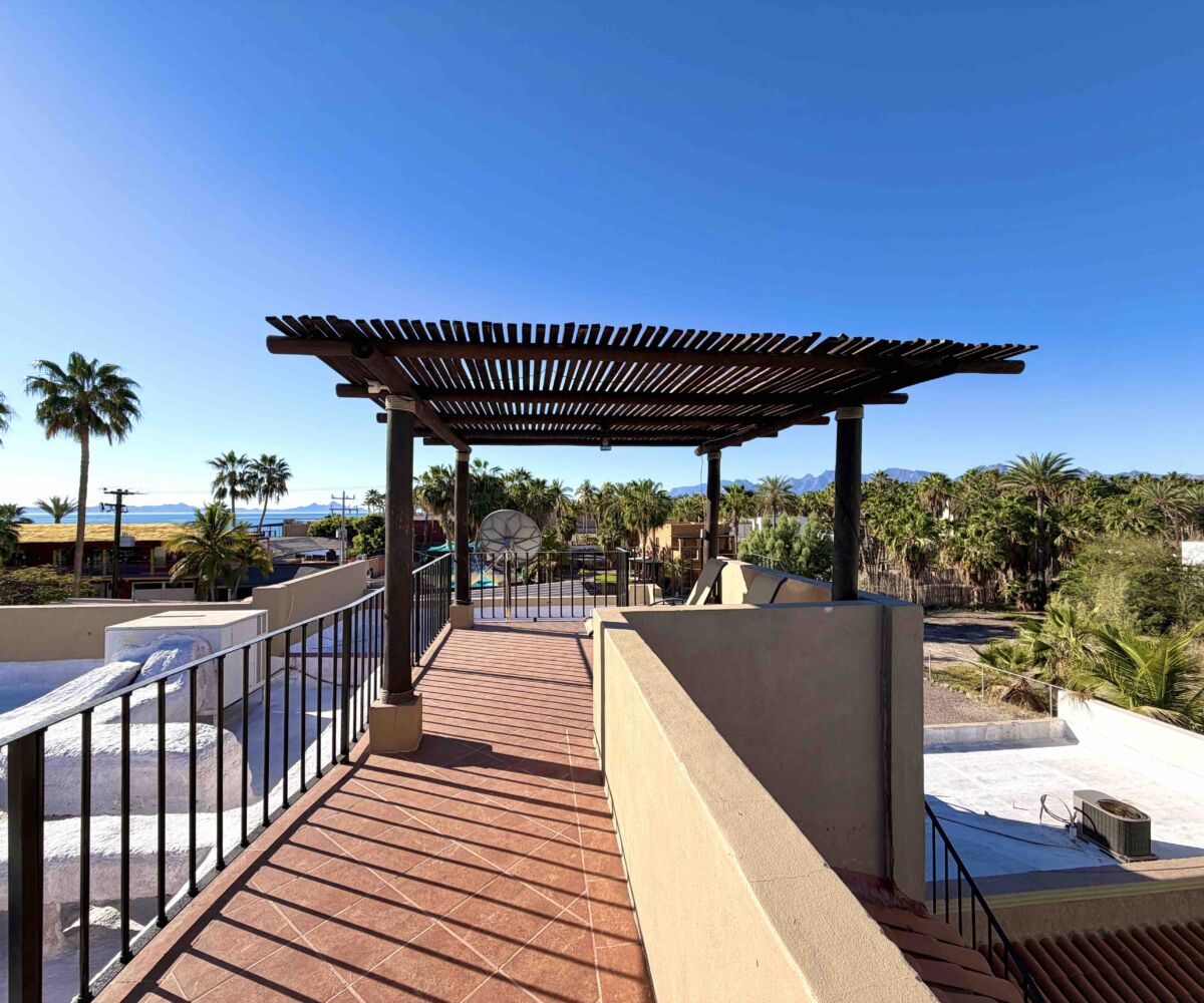 Historic Loreto Home on Rosenda Robles 4BR 5BA Mision Loreto Properties. Call Today! Mexican Cell 044 613 116 6827 ~ USA cell 530-786-4395