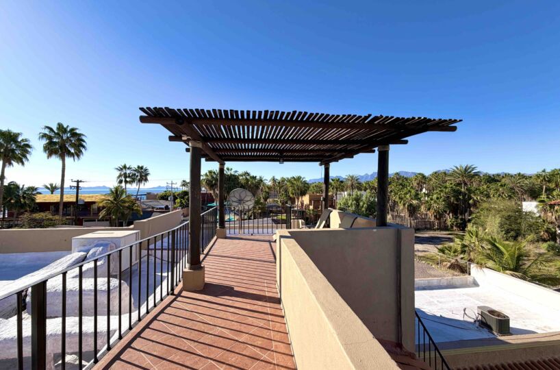 Historic Loreto Home on Rosenda Robles 4BR 5BA Mision Loreto Properties. Call Today! Mexican Cell 044 613 116 6827 ~ USA cell 530-786-4395