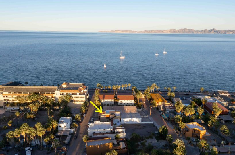 Historic Loreto Home on Rosenda Robles 4BR 5BA Mision Loreto Properties. Call Today! Mexican Cell 044 613 116 6827 ~ USA cell 530-786-4395