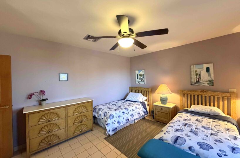 Historic Loreto Home on Rosenda Robles 4BR 5BA Mision Loreto Properties. Call Today! Mexican Cell 044 613 116 6827 ~ USA cell 530-786-4395