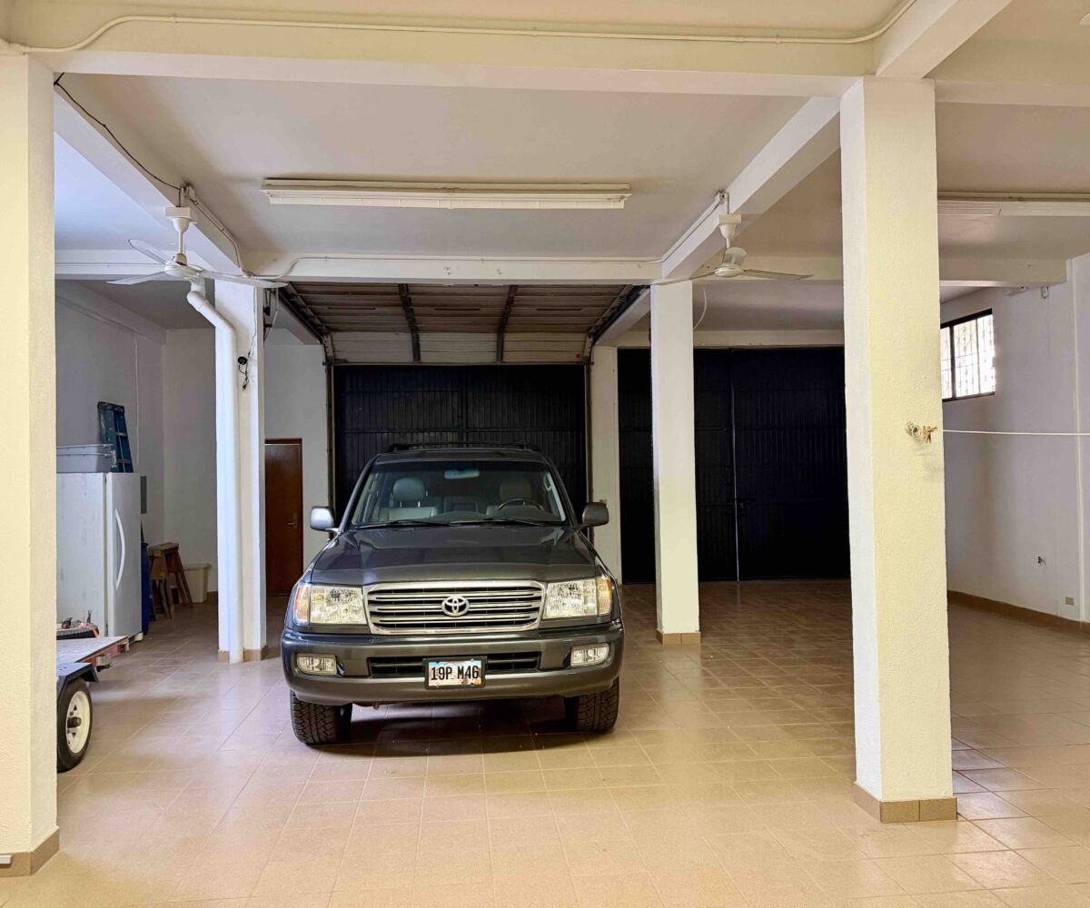 Historic Loreto Home on Rosenda Robles 4BR 5BA Mision Loreto Properties. Call Today! Mexican Cell 044 613 116 6827 ~ USA cell 530-786-4395