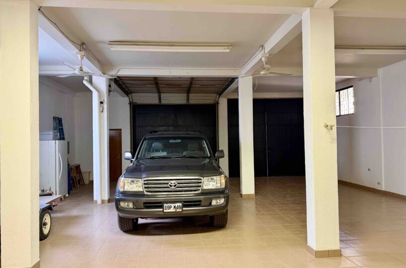 Historic Loreto Home on Rosenda Robles 4BR 5BA Mision Loreto Properties. Call Today! Mexican Cell 044 613 116 6827 ~ USA cell 530-786-4395