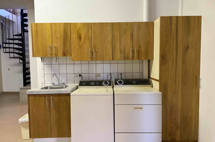 Historic Loreto Home on Rosenda Robles 4BR 5BA Mision Loreto Properties. Call Today! Mexican Cell 044 613 116 6827 ~ USA cell 530-786-4395