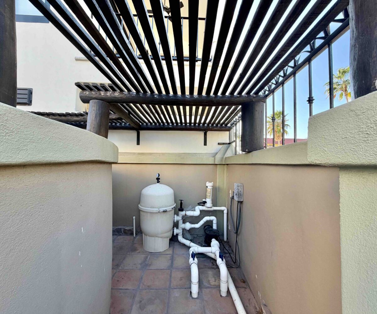 Historic Loreto Home on Rosenda Robles 4BR 5BA Mision Loreto Properties. Call Today! Mexican Cell 044 613 116 6827 ~ USA cell 530-786-4395
